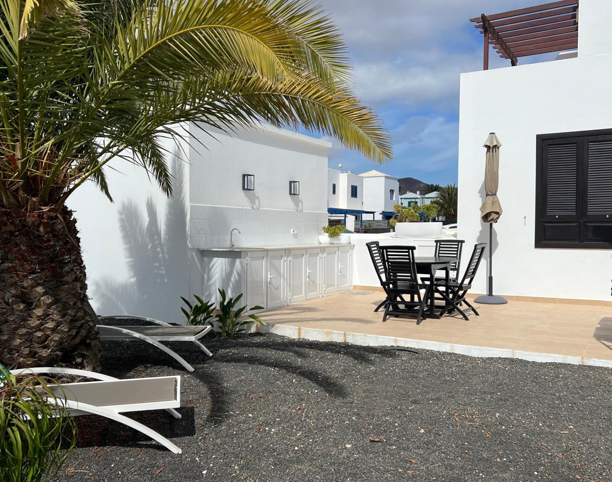 Lovely Casa Felicidad, Swimming Pool, Wifi X Private Garden Playa Blanca (Lanzarote) Exterior foto