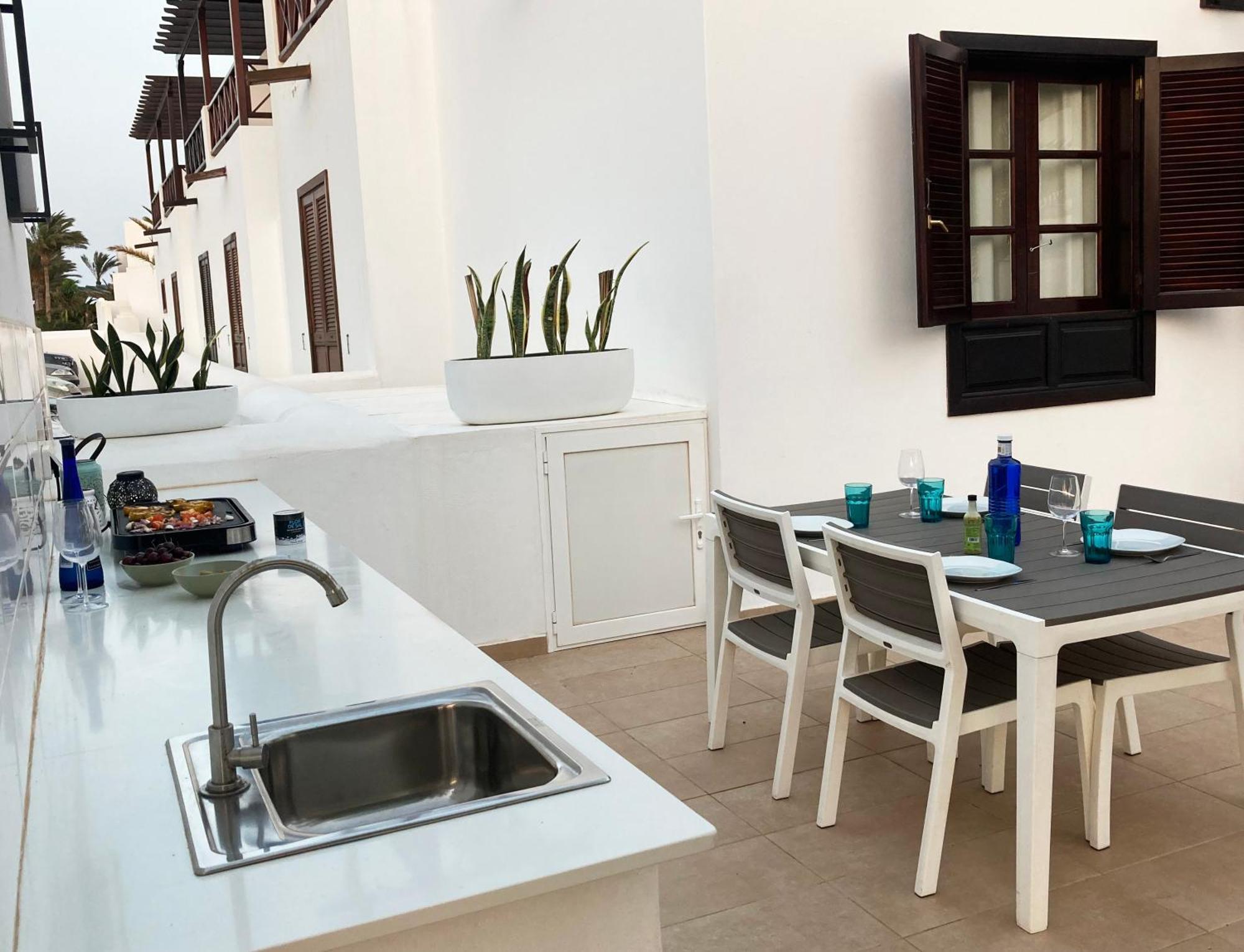 Lovely Casa Felicidad, Swimming Pool, Wifi X Private Garden Playa Blanca (Lanzarote) Exterior foto